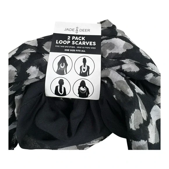 Jade & Deer 2 Pack Loop Scarves Black Gray Animal Print One Size NWT - Picture 1 of 6